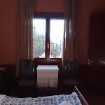 Perky Roses Home, Mountain Meets Sea In Milies, Pelion * Miléai